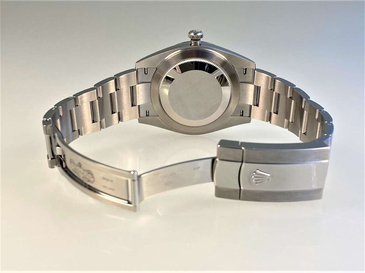 Rolex Datejust, Ref.126300, ZB weiß Index, Oysterarmband, aus 10/2021 | Rolex | Luxusuhren | S3watch AG Rolex Datejust, Ref.126300, ZB weiß Index, Oysterarmband, aus 10/2021 | Rolex | Luxusuhren | S3watch AG