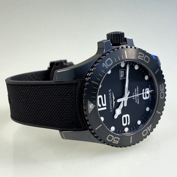 Longines HydroConquest, L37844569, Keramik, ZB schwarz, Kautschukband, ungetragen, Full Set