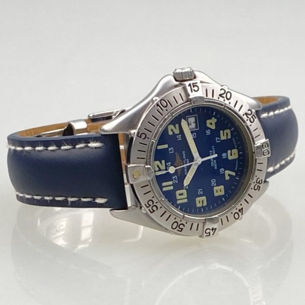 Breitling Colt Quartz, Ref. A57035, Stahlgehäuse 38 mm, neues Breitling Leder Band mit Faltschließe